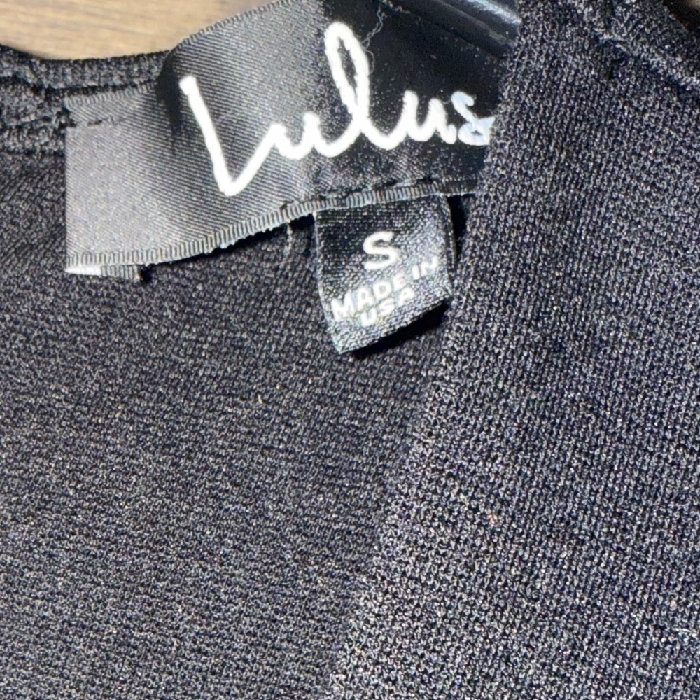 Lulu's Black Ruched Sheath Dress V-Neck Cocktail - Picture 2 of 3